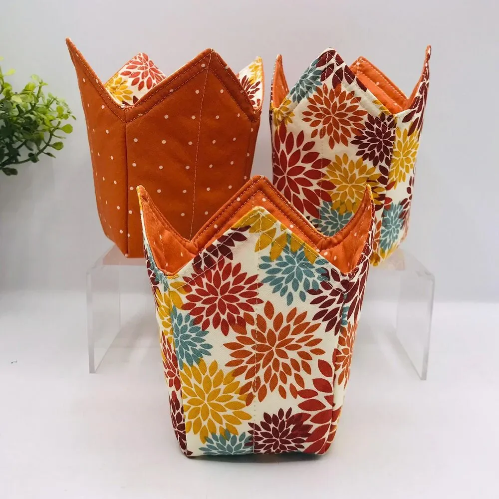Microwave Pint Cozy: Reversible Cotton Pint Size Cozy In Fall Florals